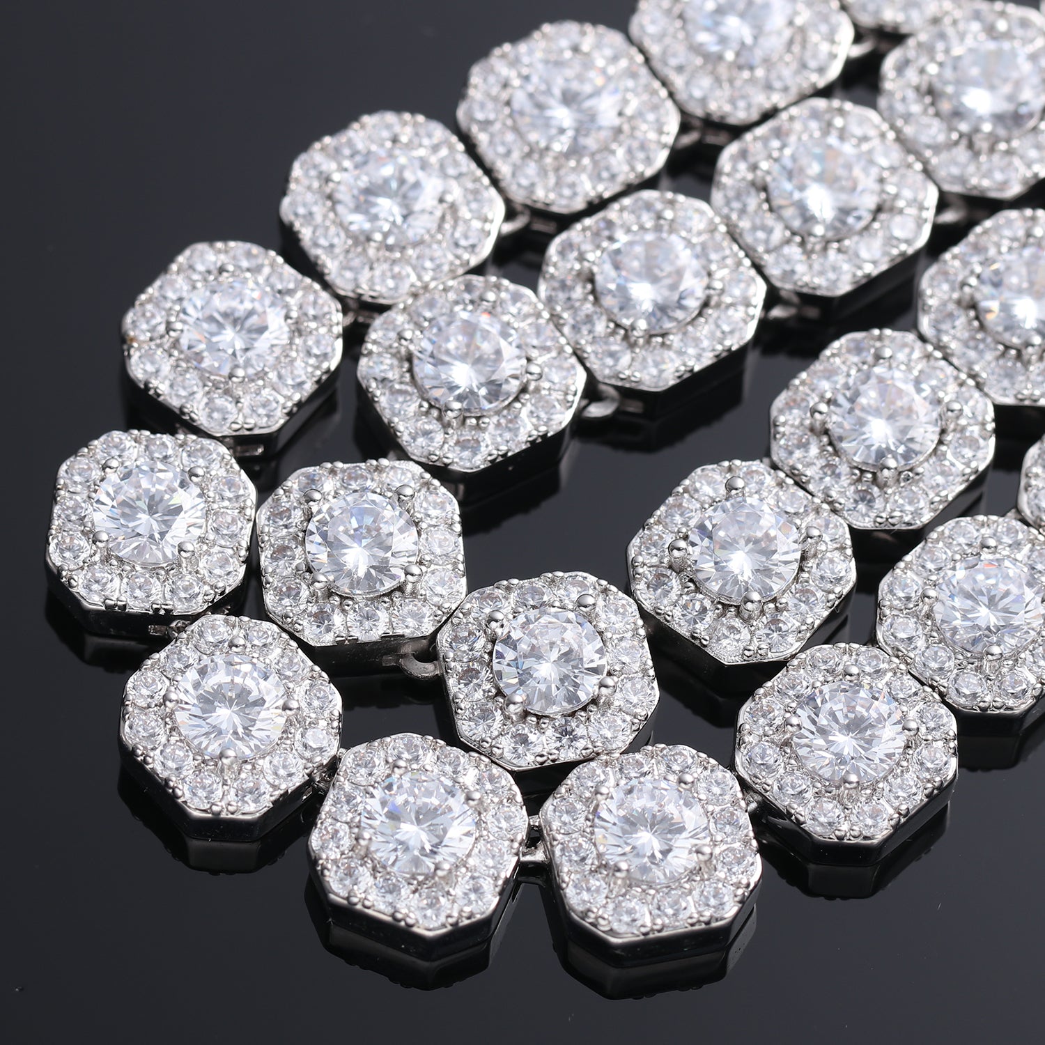 Cushion-Cut Clustered Tennis Chain