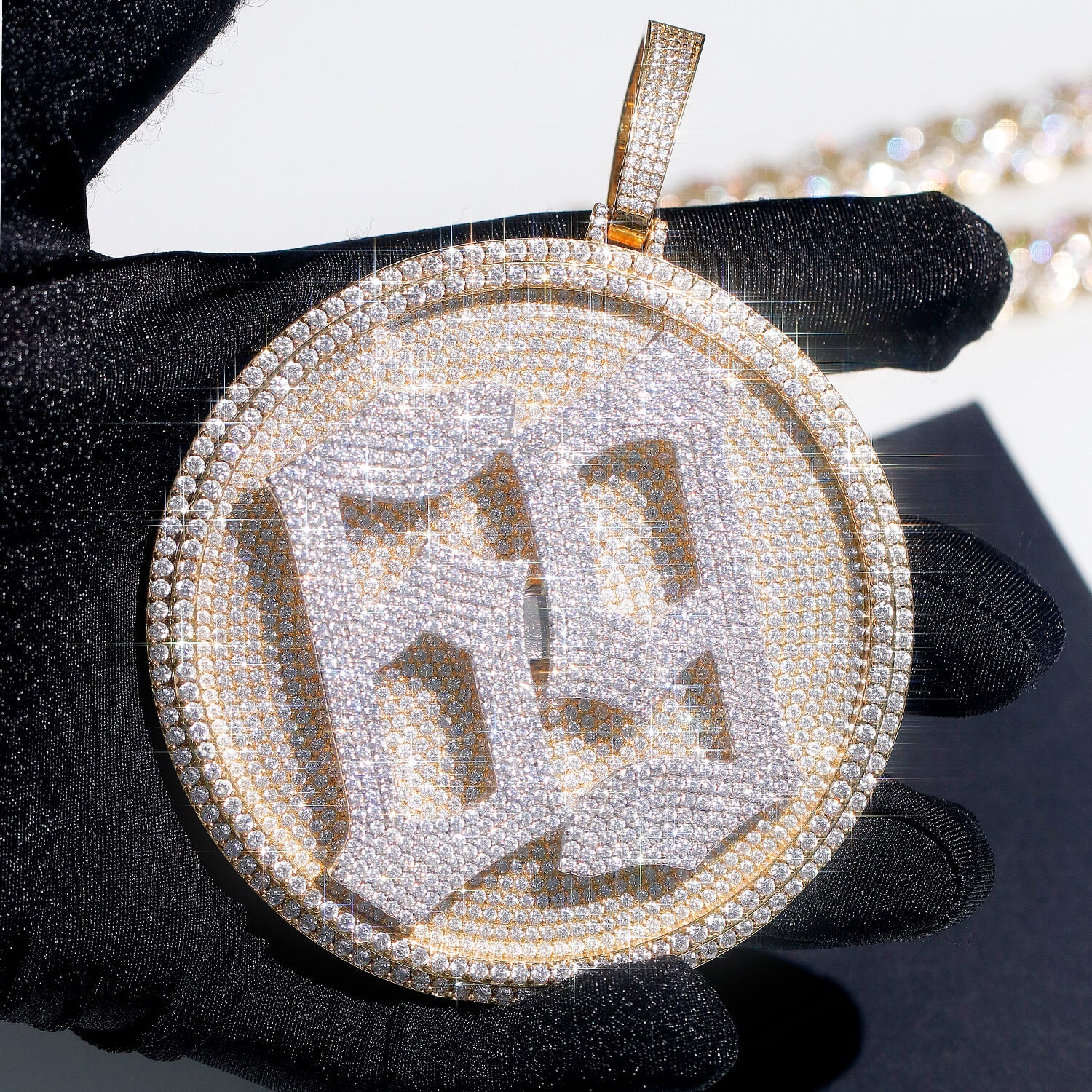 Rotarable 3D Big Disc Custom Pendant