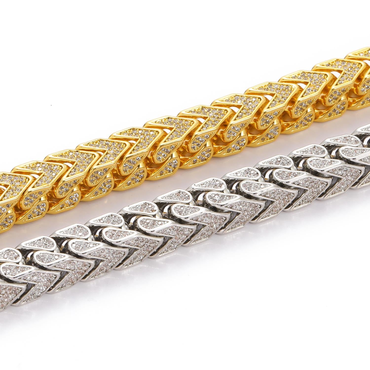 8MM 3D V Shape Cuban Link Bracelet