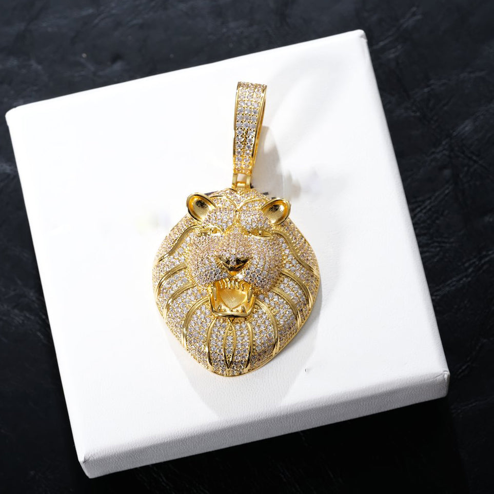 ICED ROARING LION NECKLACE