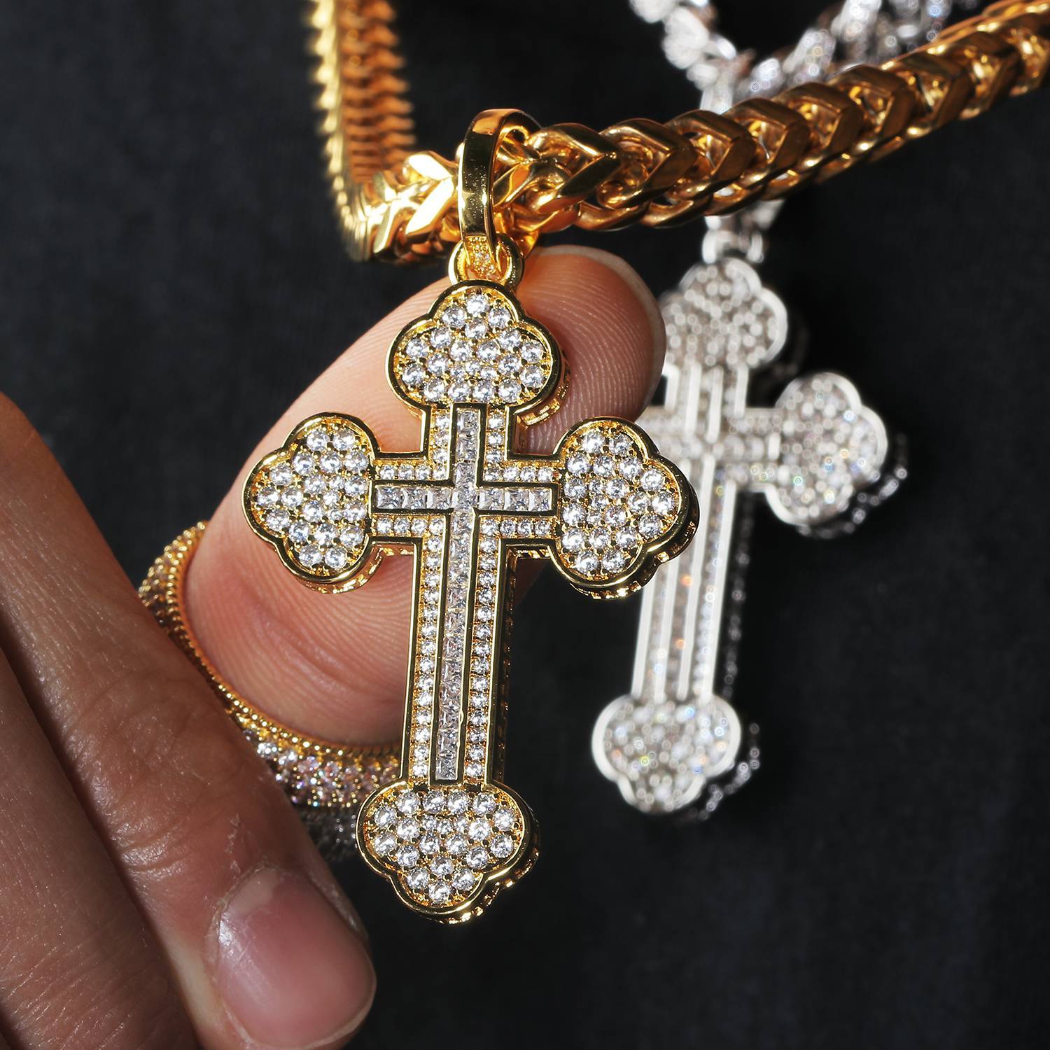 Double-Layered Bottoni Cross Pendant